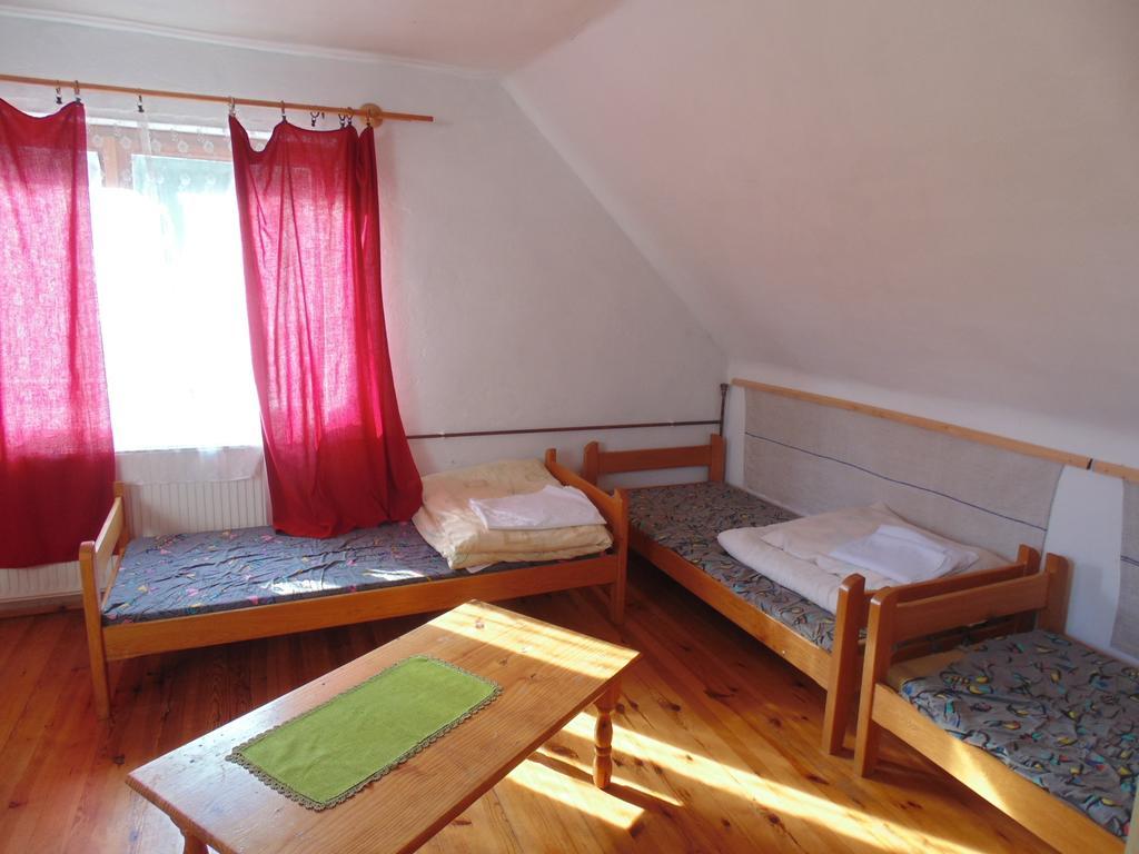 Huta Vendeghaz Hotel Kishuta Eksteriør billede